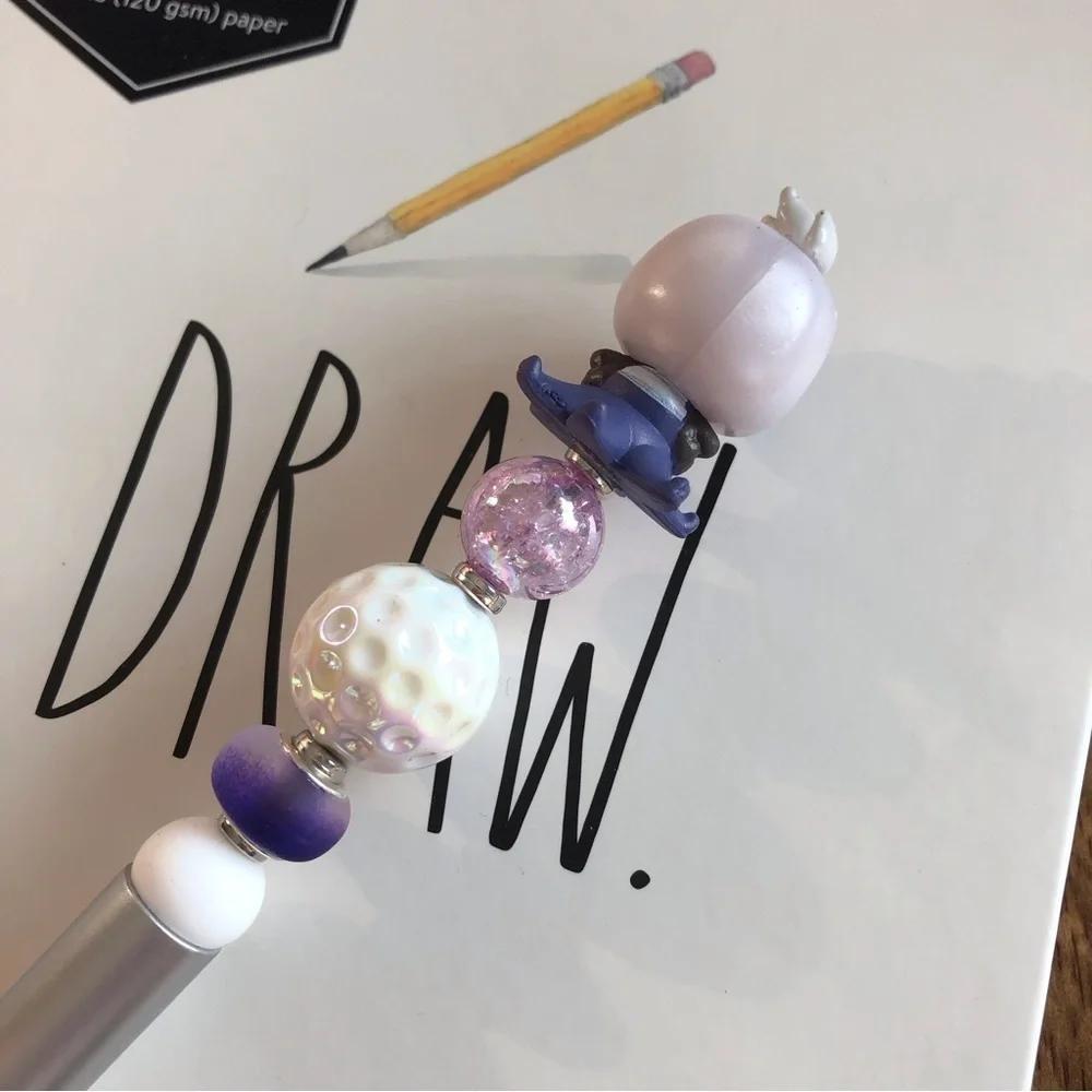 Disney Doorables: Olaf Retells: The little Mermaid: Ursula handmade beaded pen